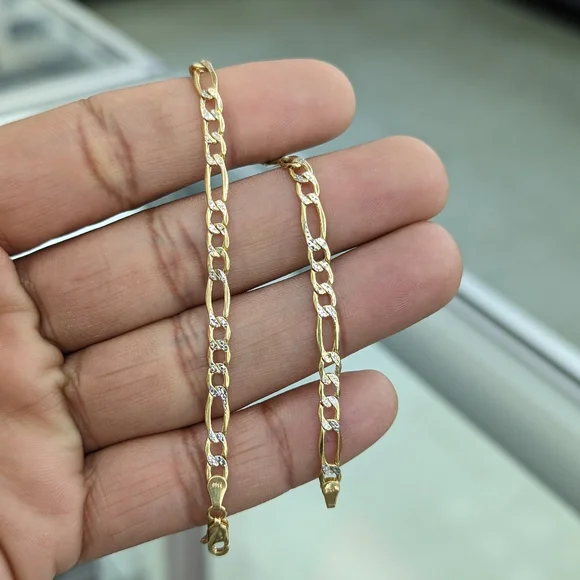 10kt Real Gold Figaro Diamond Cut Bracelet